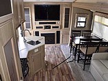 2015 Pacific Pacific Coachworks Photo #15