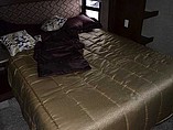 2015 Pacific Pacific Coachworks Photo #16