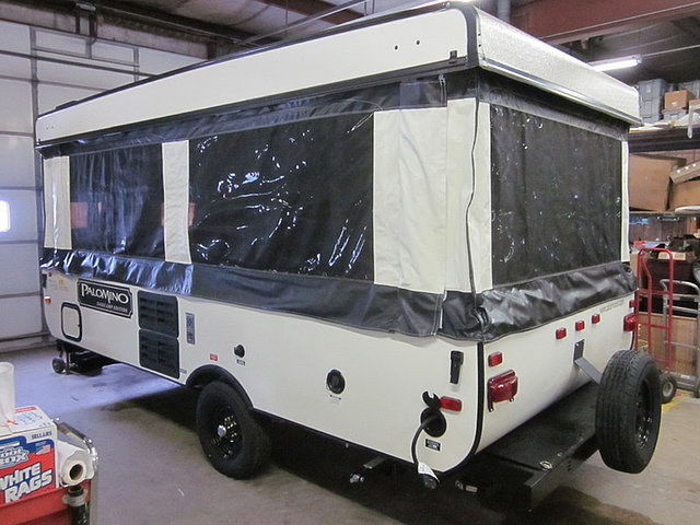 14 Palomino Basecamp Edition