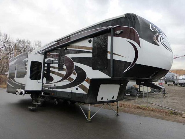 2015 Palomino Columbus Photo