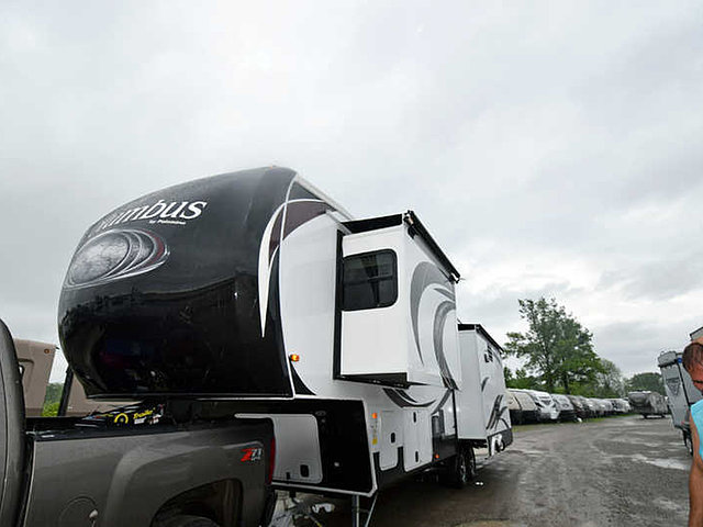 2015 Palomino Columbus Photo