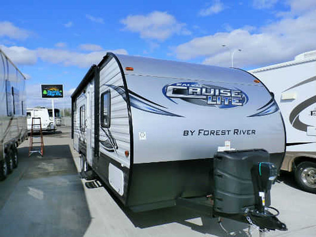 16 Forest River Salem Cruise Lite