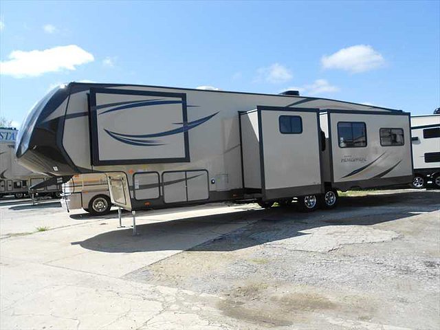 2015 Forest River Salem Hemisphere Photo
