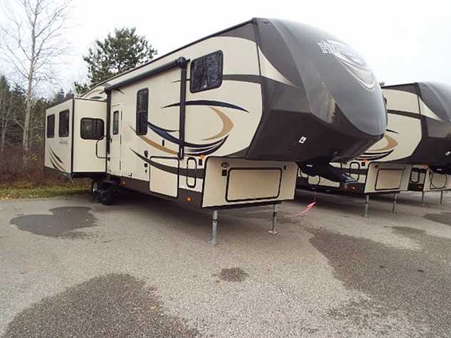 2015 Forest River Salem Hemisphere Photo