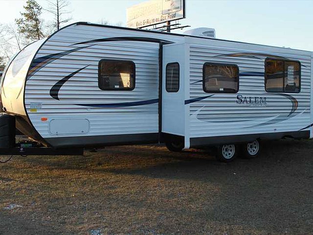 2015 Forest River Salem LE Photo
