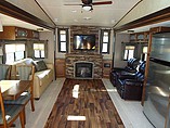 2015 Forest River Salem Villa Photo #2