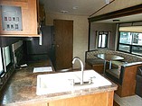 2015 Forest River Salem Villa Photo #10