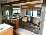 2015 Forest River Salem Villa Photo #11
