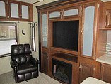 2015 Forest River Salem Villa Estate Photo #6