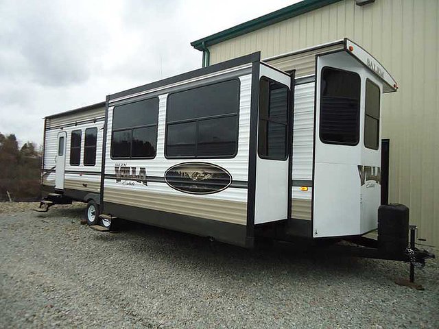 2015 Forest River Salem Villa Photo