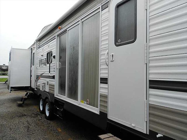 2015 Forest River Salem Villa Photo