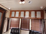 2015 Forest River Salem Villa Photo #14