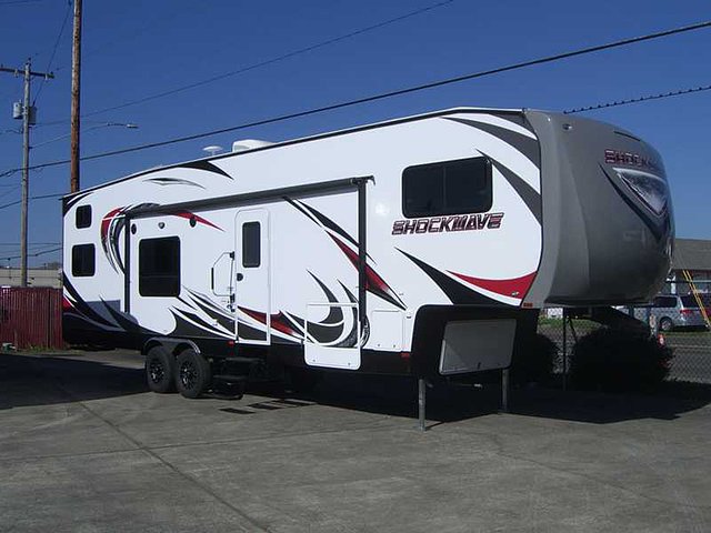 2015 Forest River Shockwave Photo