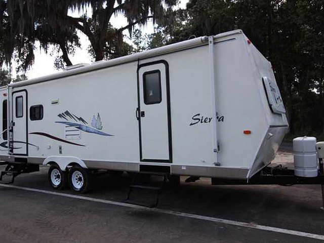 2002 Forest River Sierra Photo