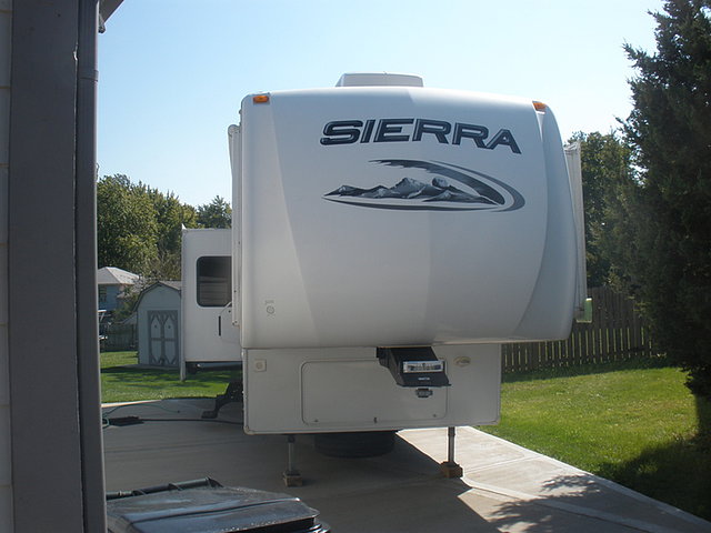 2008 Forest River Sierra Photo