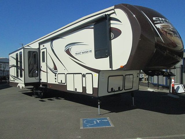 2015 Forest River Sierra Photo