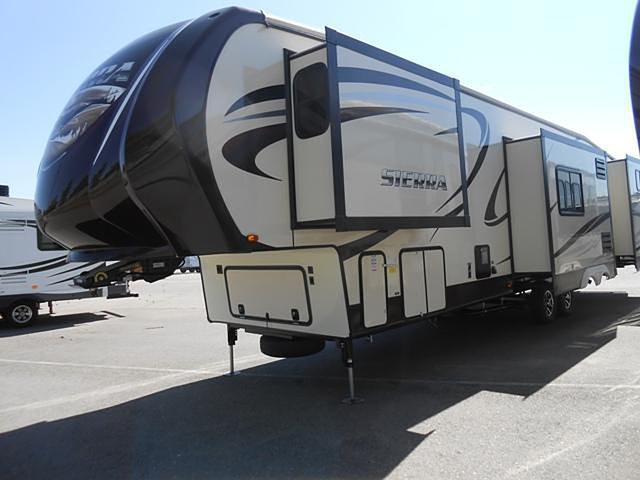 2015 Forest River Sierra Photo