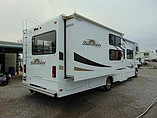 2015 Forest River Sunseeker Photo #8