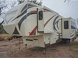 2015 Forest River Vengeance Touring Edition Photo #4
