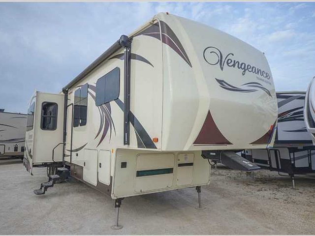2015 Forest River Vengeance Touring Edition Photo