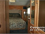 2005 Forest River Wildcat Photo #9