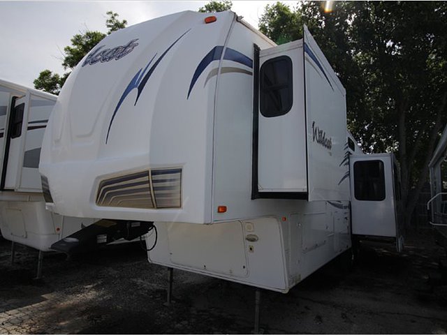 2011 Forest River Wildcat Photo