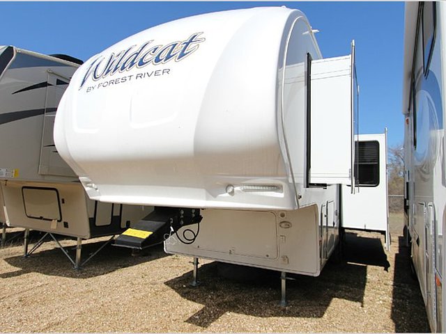 2015 Forest River Wildcat Photo