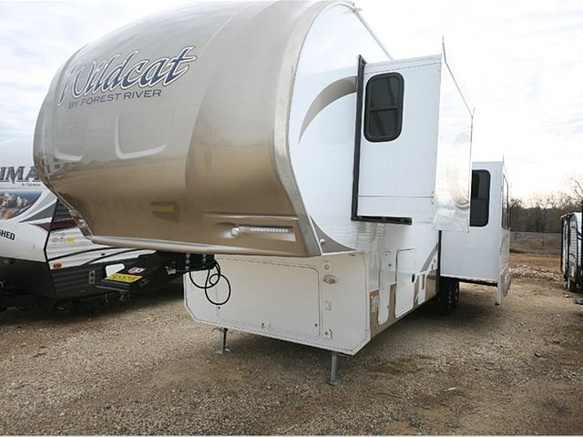 2015 Forest River Wildcat Photo
