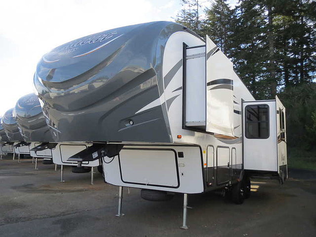 2015 Forest River Wildcat Maxx Photo