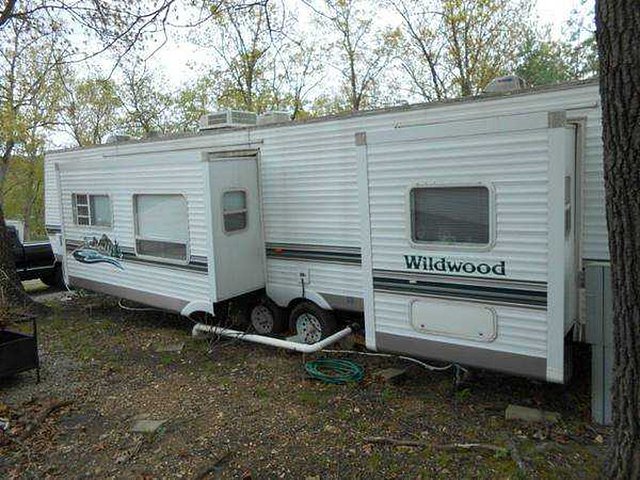 2004 Forest River Wildwood Photo