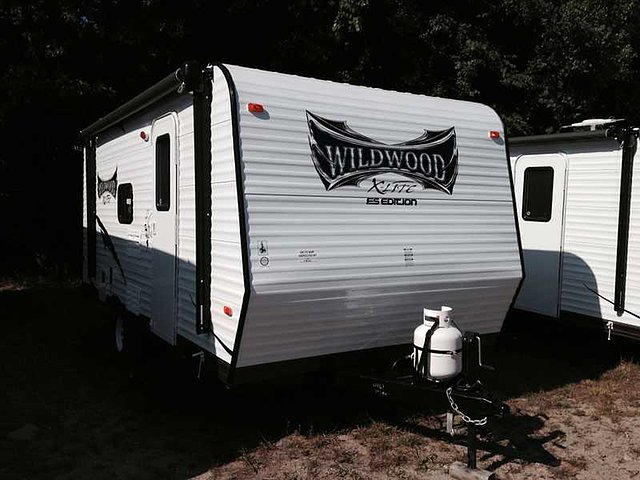 2015 Forest River Wildwood Photo
