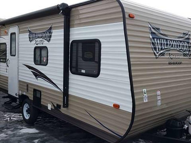 2015 Forest River Wildwood Photo