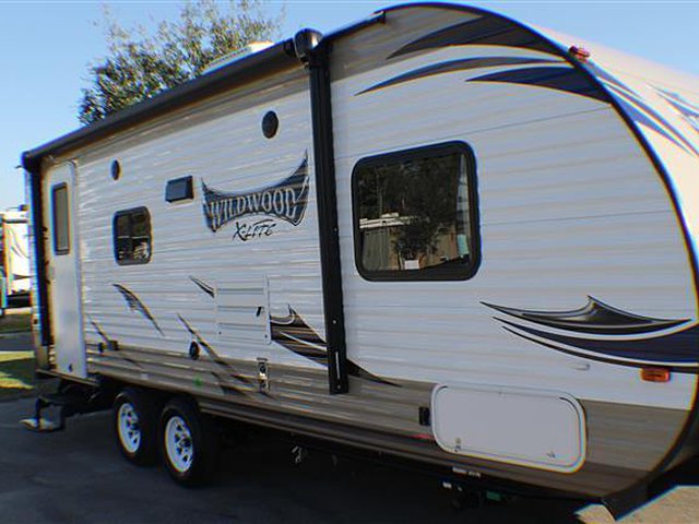 2015 Forest River Wildwood Photo