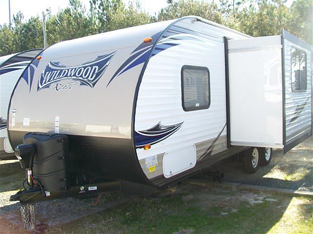 2015 Forest River Wildwood Photo