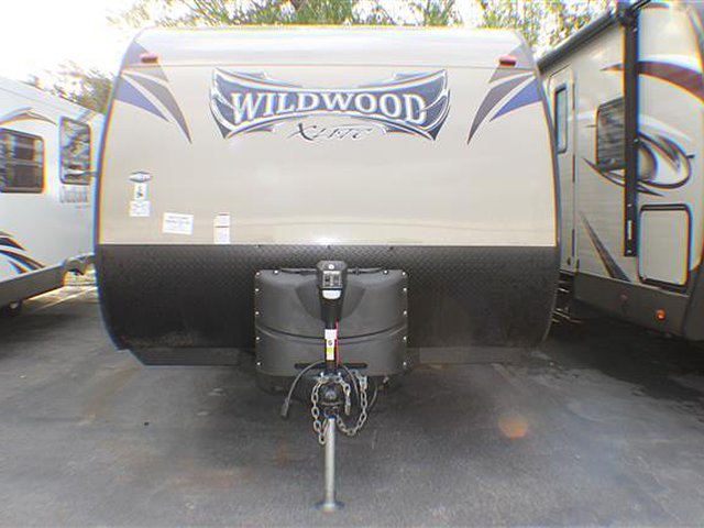 2015 Forest River Wildwood Photo