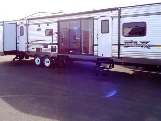 2015 Forest River Wildwood DLX Photo
