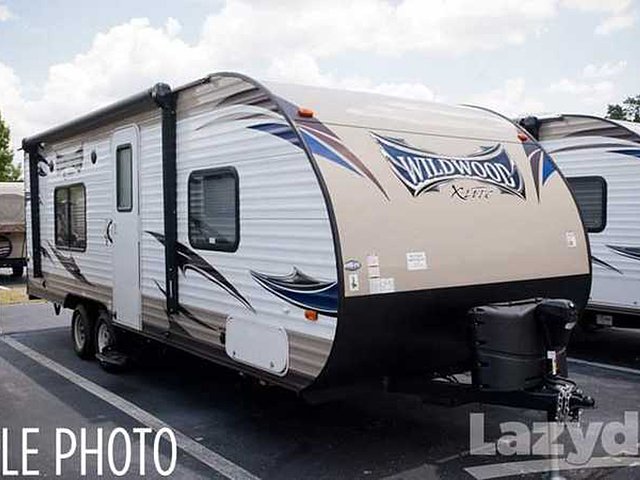 2016 Forest River Wildwood Photo