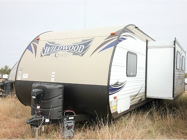 2015 Forest River Wildwood X-Lite Photo