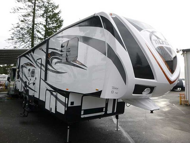 2015 Forest River XLR Thunderbolt Photo