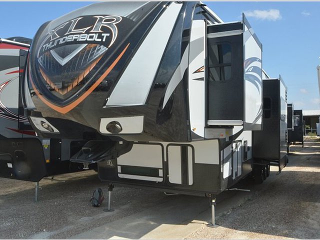 2015 Forest River XLR Thunderbolt Photo