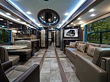 2015 Foretravel Motorcoach Foretravel Photo #2