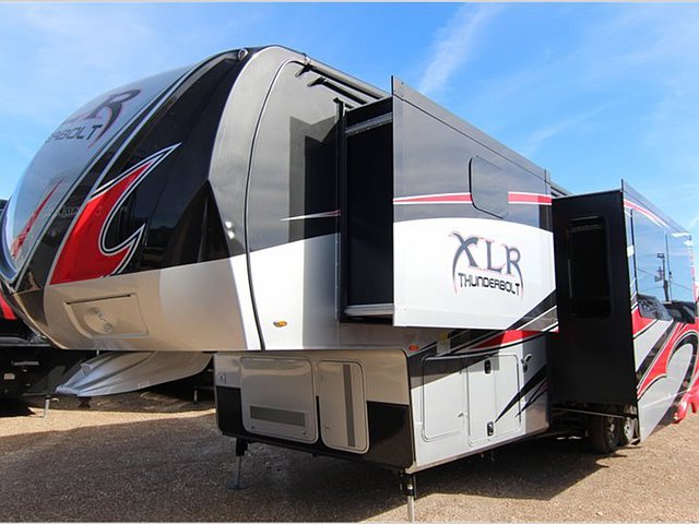2015 Forest River XLR Thunderbolt Photo