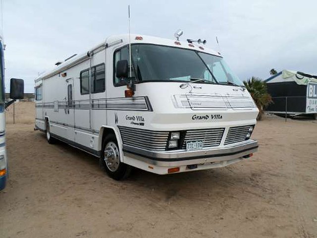 1986 Foretravel Motorcoach Foretravel Photo