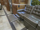 2015 Foretravel Motorcoach Foretravel Photo #43