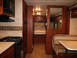 2011 Four Winds Chateau Photo #10