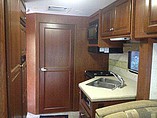 2005 Four Winds Chateau Citation Photo #7
