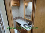 2008 Four Winds Chateau Sport Photo #27
