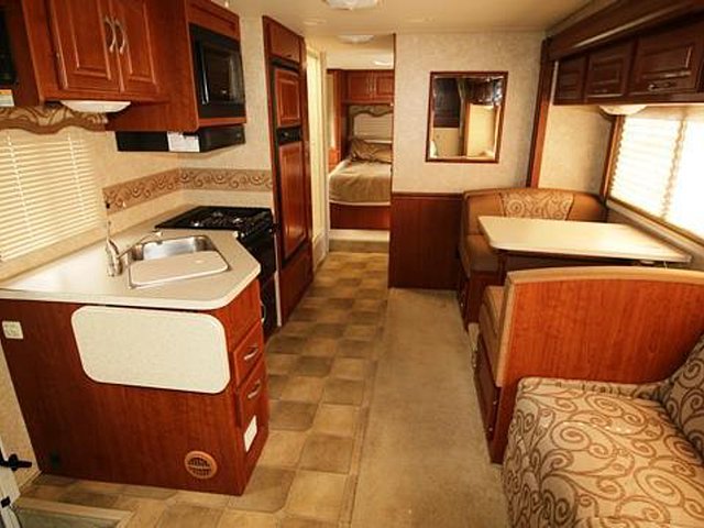 2008 Four Winds Chateau Photo