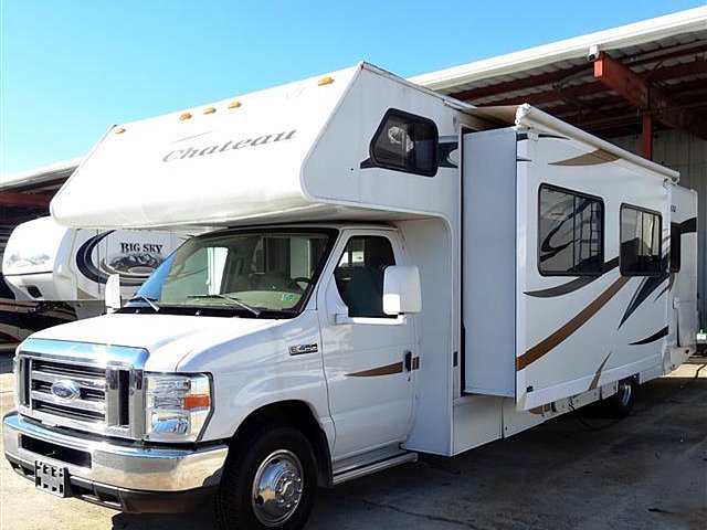 2008 Four Winds Chateau Photo