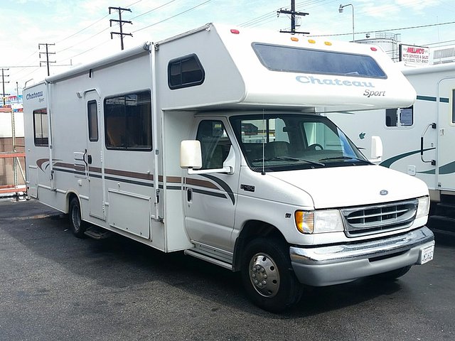 2001 Four Winds Chateau Sport Photo